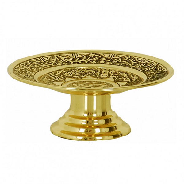 Mâm bồng dùng để đựng các món đồ như bánh kẹo, trầu cau,...