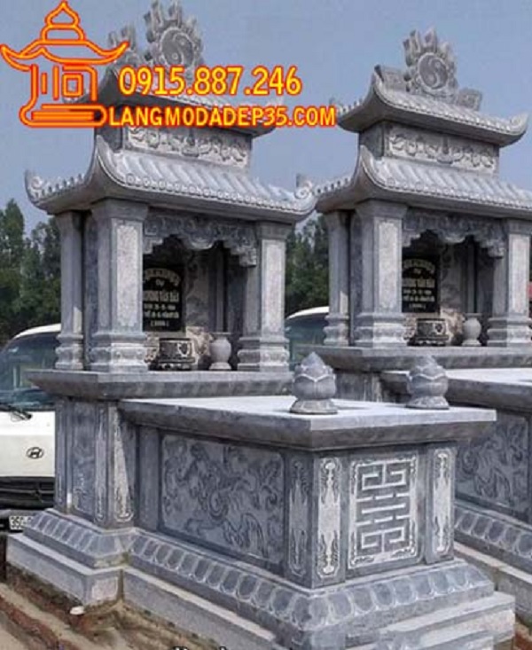 Lăng mộ đá giá rẻ của Đá Tâm Linh có hai phần mái trang nghiêm, thiết kế đẹp