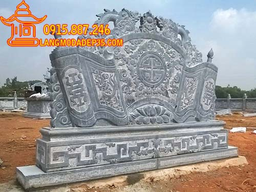 Đá nguyên khối, đá xanh thường được dùng để điêu khắc cuốn thư đá